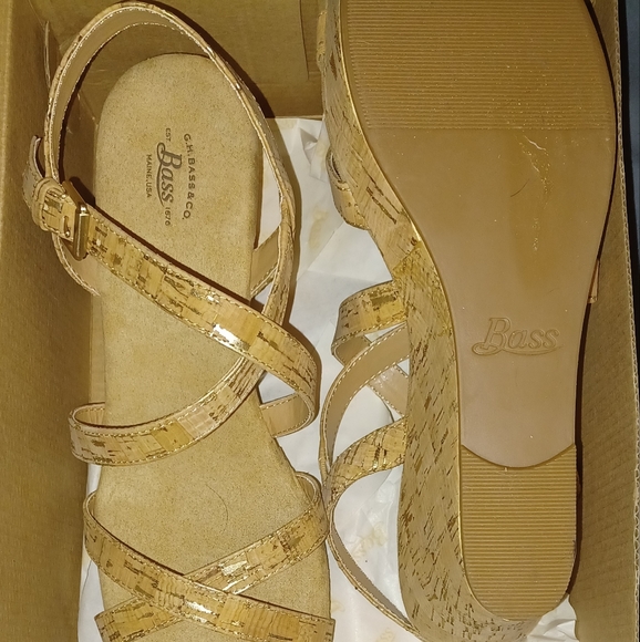 Bass Karley Wedges - Picture 2 of 4